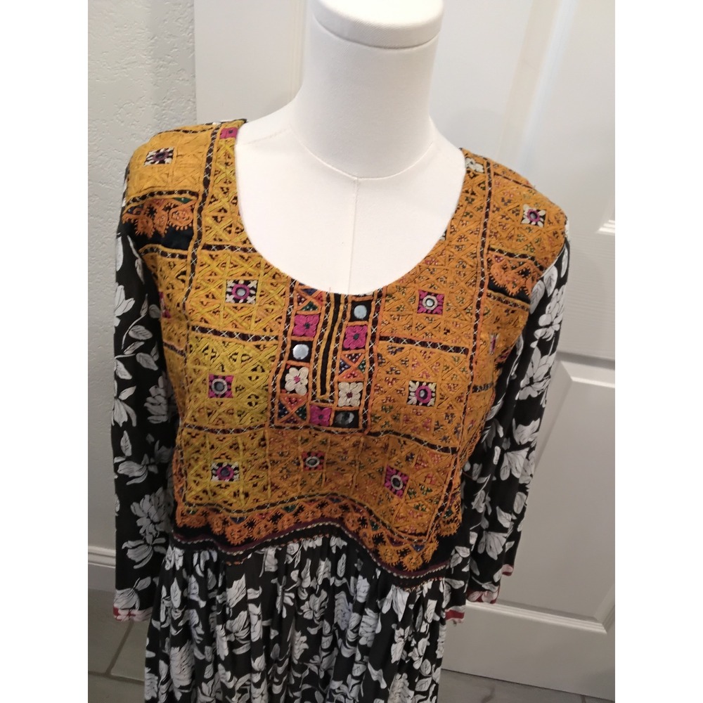Boho Embroidered‎ Mirror Work Floral Maxi Dress Black White Yellow Long Sleeve - Picture 3 of 8